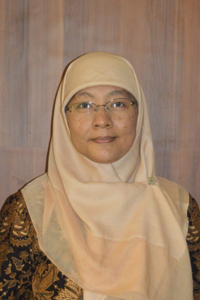 Dr. Arinana, S.Hut, M.Si