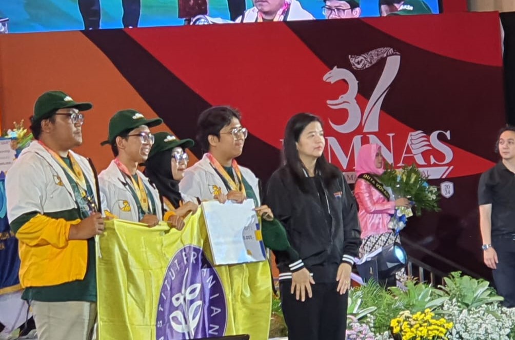 Mahasiswa DHH Raih Double Medalist di PIMNAS 37